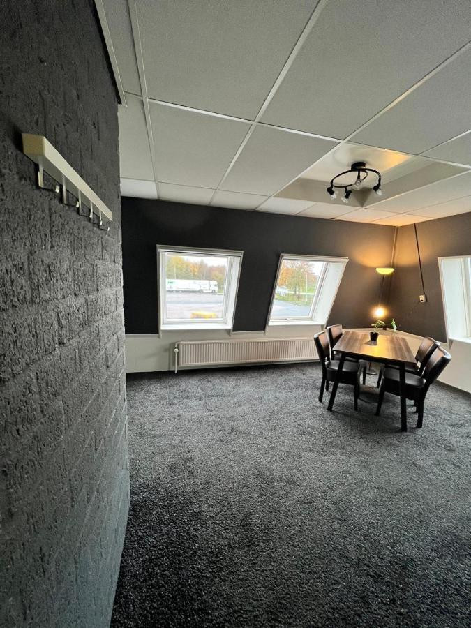 Hotel De Raket Rogat 외부 사진