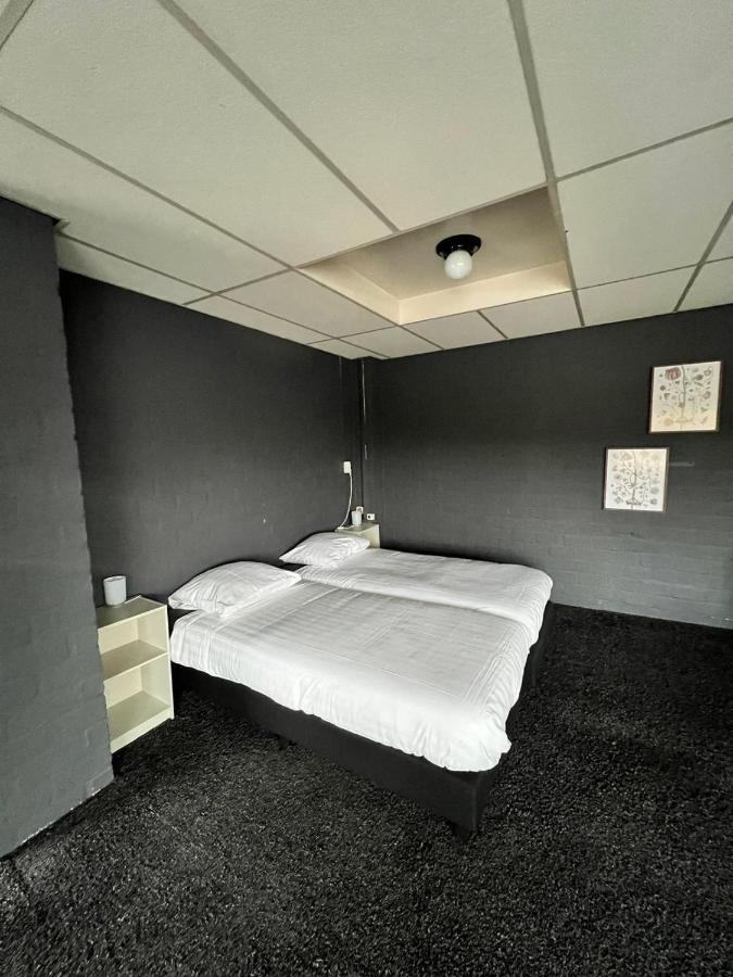 Hotel De Raket Rogat 외부 사진
